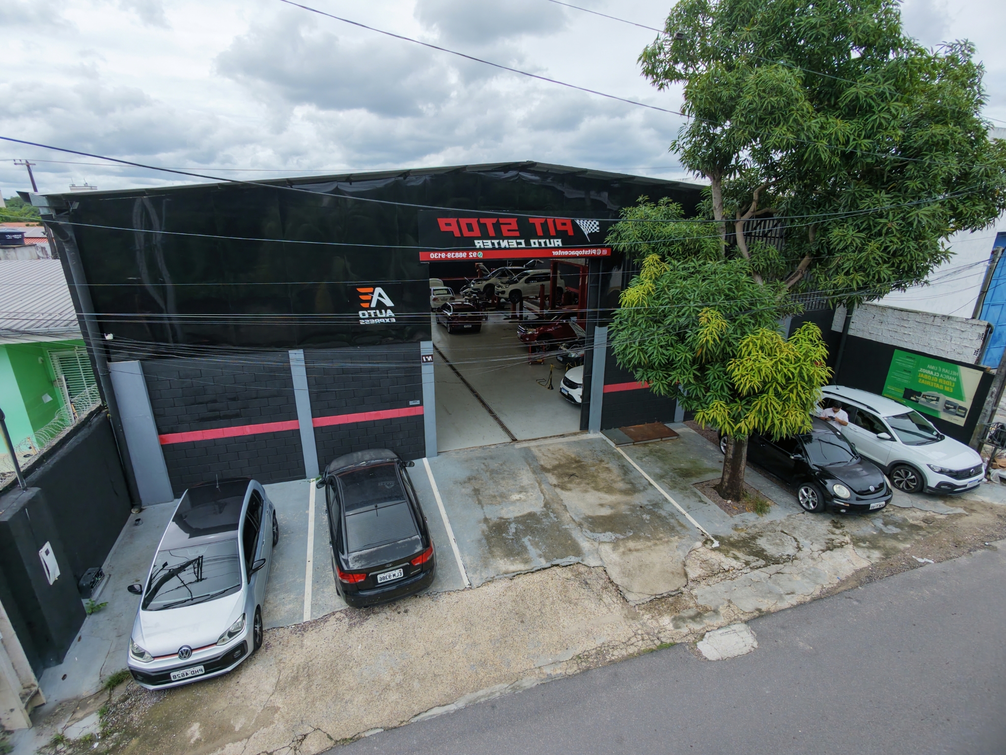 Fachada da Pit Stop Auto Center
